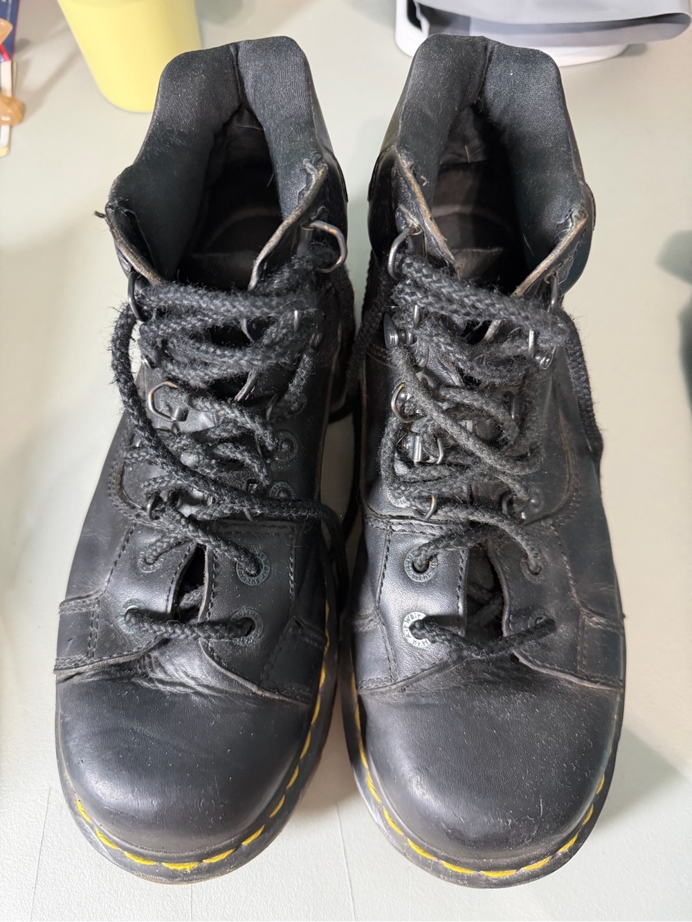 Dr. Martens Men’s Black Leather Lace-Up Boots with Yellow Stitching - Picture 5 of 8